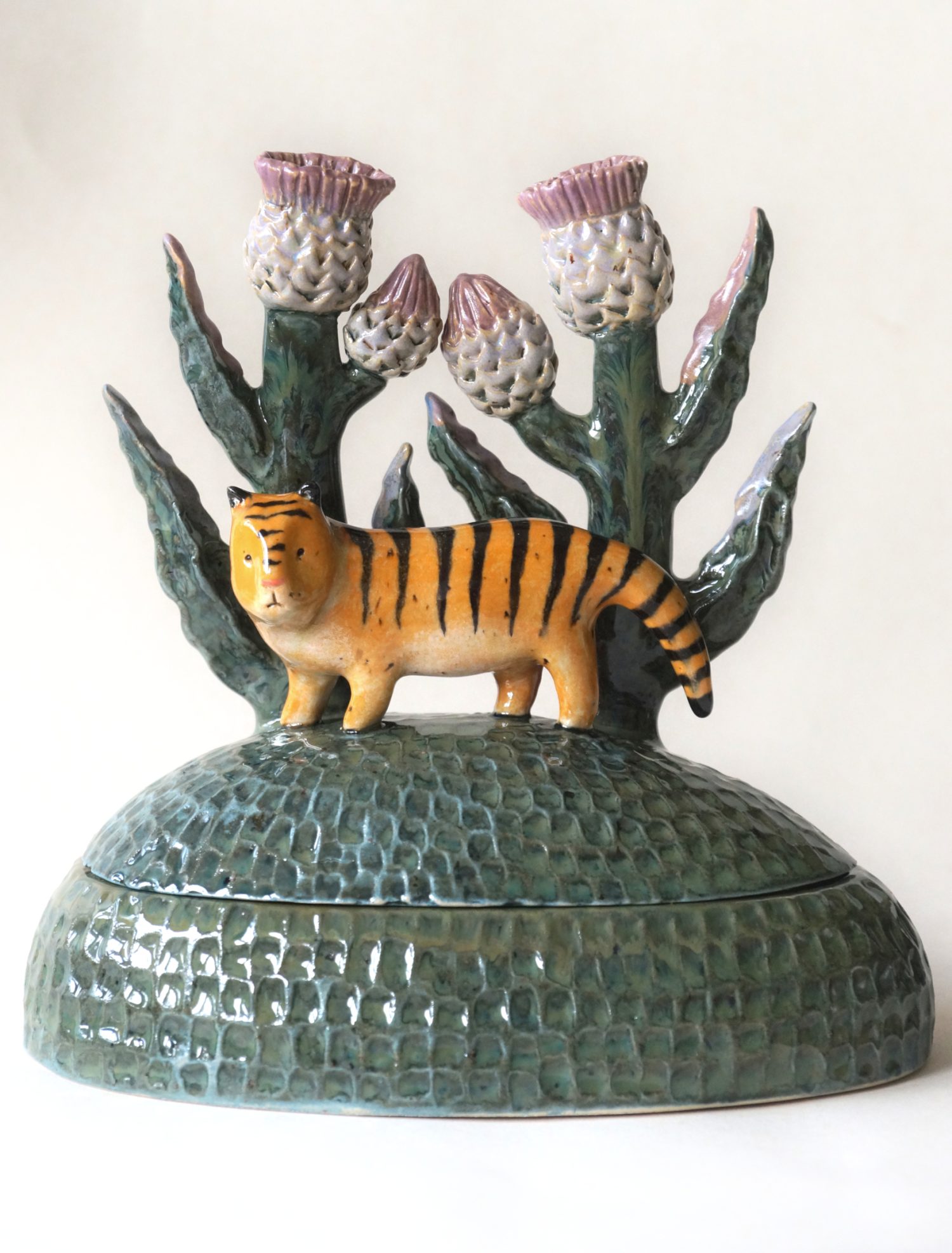 Tiger in the Thistles (Box) - Svetlana Solovaya